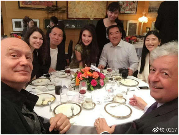 https://wx3.sinaimg.cn/large/61c52a51ly1fnblsyvpvyj21400u0tbm.jpg